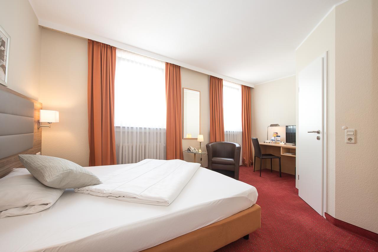 Comfort Garni Stadtzentrum Hotel Билефелд Екстериор снимка